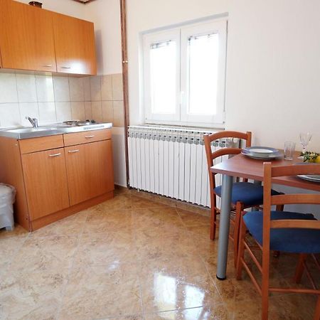 Apartments Kata Gornji Karin Εξωτερικό φωτογραφία